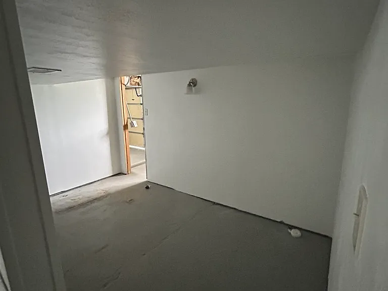 315 W Miller Ave — Photo 7