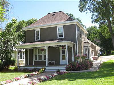 1st image of 117 S Garfield Ave