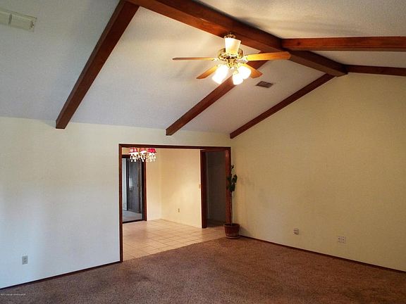 2nd image of 3407 Gladstone Ln