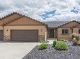 8606 E Black Oak Ln, Spokane, WA 99217