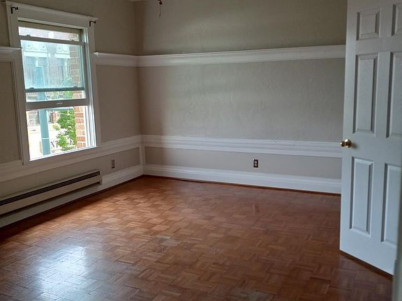 2nd image of 1715 Sonoma Boulevard #312