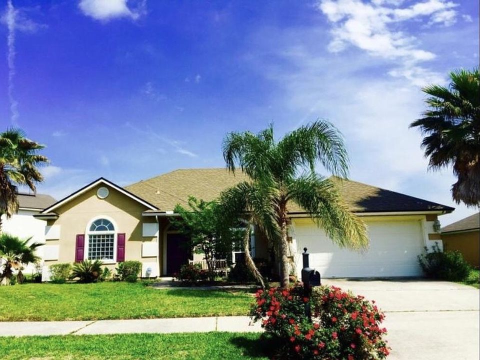1st image of 13892 Fish Eagle Dr W