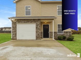 557 9th Ct, Pleasant Grove, AL 35127