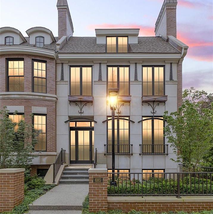 685 W Brown St, Birmingham, MI 48009 Zillow