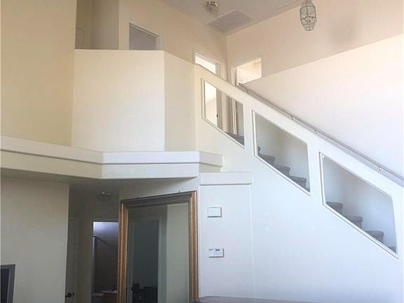 2nd image of 4908 Quinlan Ave