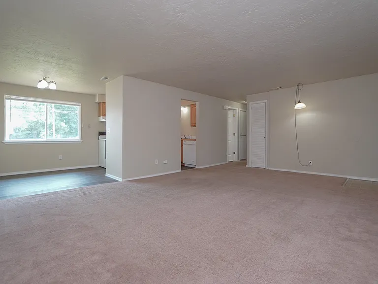 2208 S Owyhee St — Photo 5