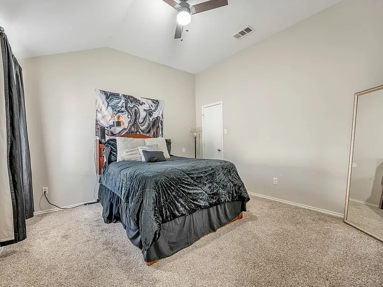 1513 Morning Dove Dr — Photo 3