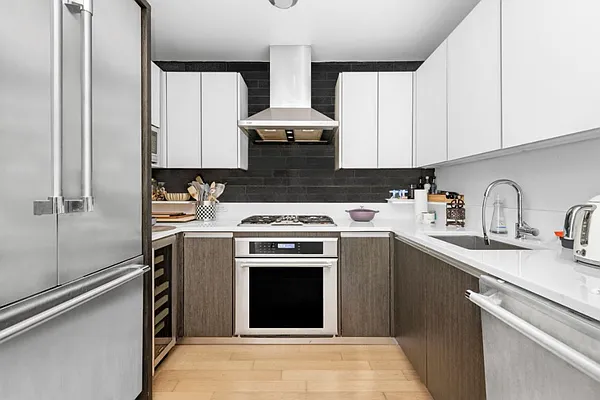 Rented by Corcoran | media 10