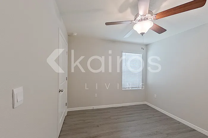 8590 SW 44th Ct — Photo 8
