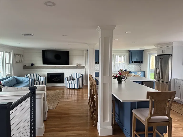 27 Standish Ave #AUGUST — Photo 6