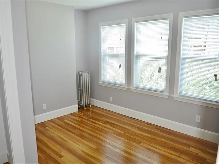 167 Harvard St #2 — Photo 4