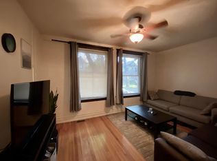 1406 W Berteau Ave #1, Chicago, IL 60613