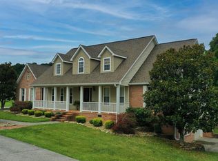 224 Roxbury Ct, Jefferson City, TN 37760