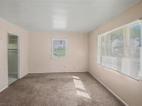 2nd image of 1507 S Freedom Ave