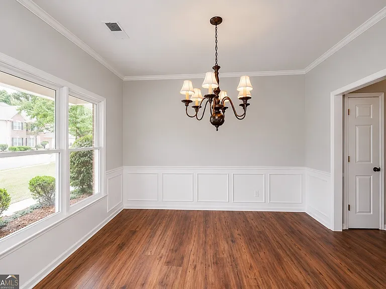 3380 Maple Terrace Dr — Photo 5