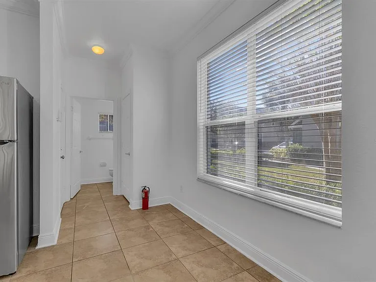 5152 Hawkstone Dr — Photo 32