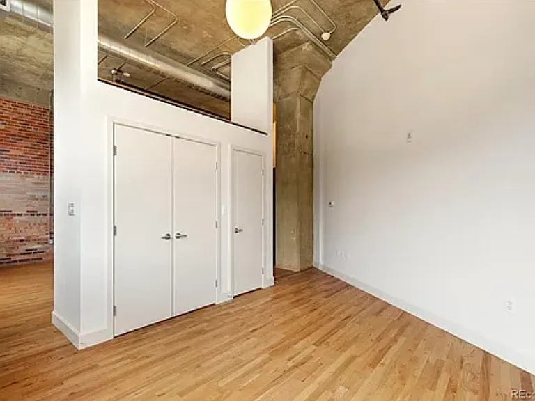 2500 Walnut St — Photo 5