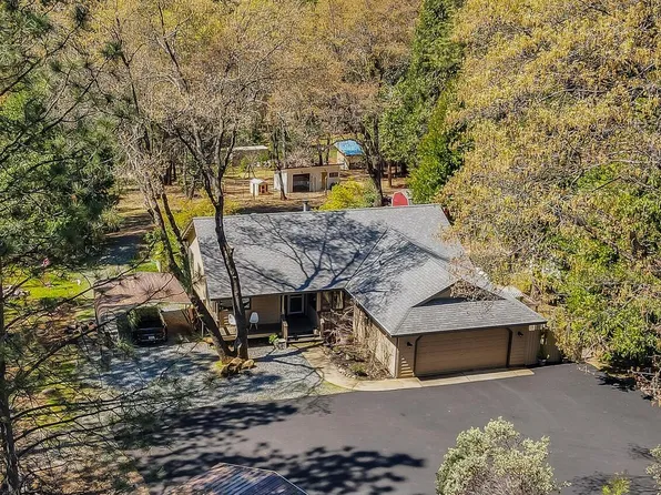 5787 Silverleaf Dr, Foresthill, CA 95631