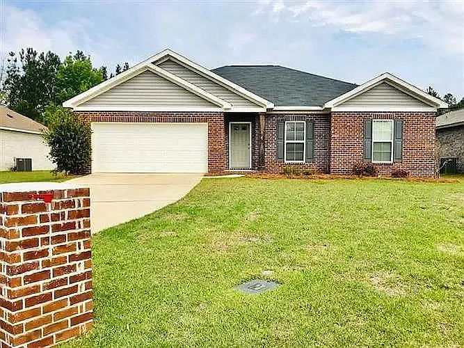 304 Huron Dr