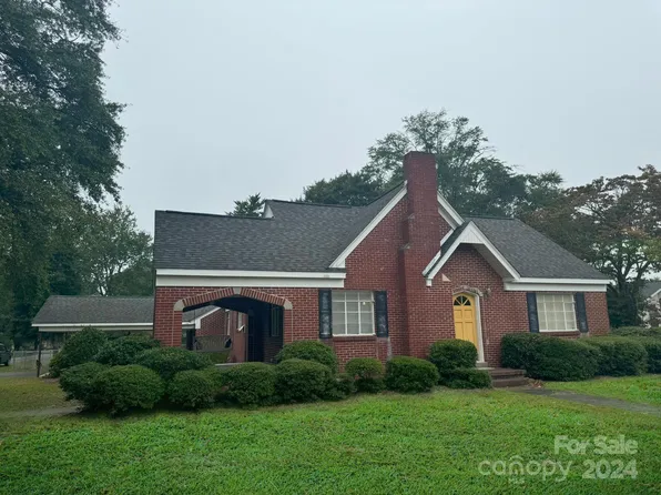 116 W Stevens Dr, Kershaw, SC 29067