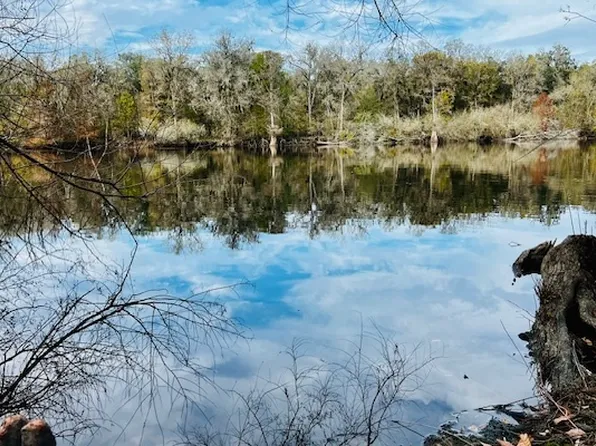 5229 NW 72nd Way, Bell, FL 32619