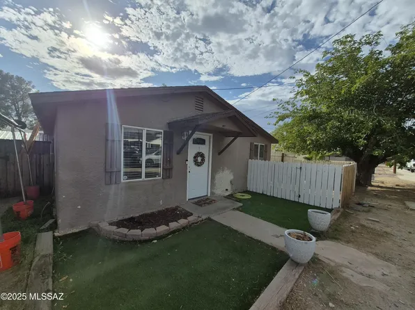 1108 S 9th Pl, Safford, AZ 85546