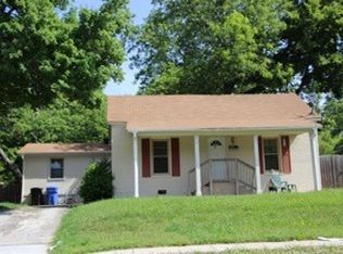 504 Oak St, Mooresville, NC 28115