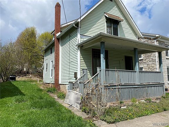 2nd image of 186 Gooding St