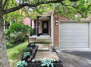 120 Woodroof Cres, Aurora, ON L4G7H2