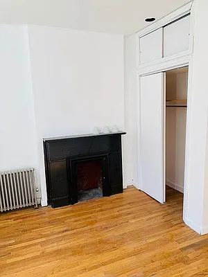 Rented by EXP Realty NYC | media 9