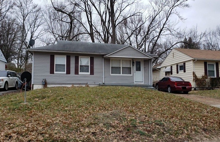 1st image of 9815 Medford Dr