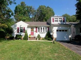 204 Lake Ave, Colonia, NJ 07067