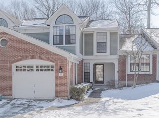 273 Saxony Dr, Crestview Hills, KY 41017