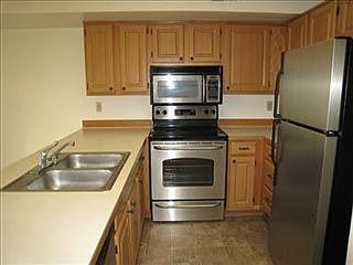 3rd image of 3939 10th St SE APT D5