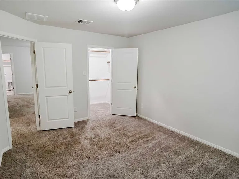 5713 Pleasanton Pkwy — Photo 11