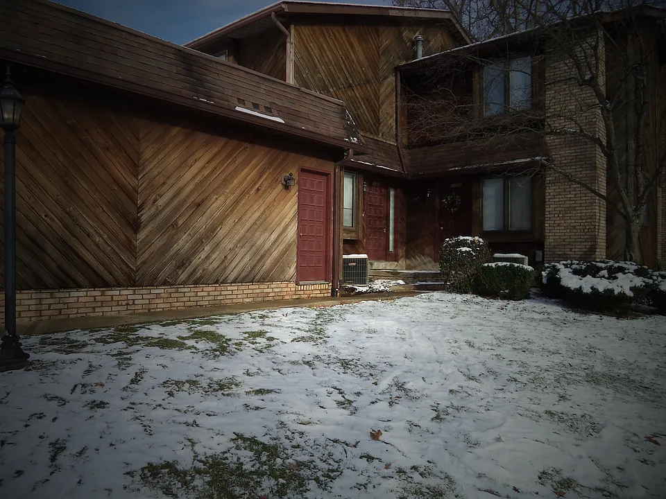 Cedarwoods 4_12132013