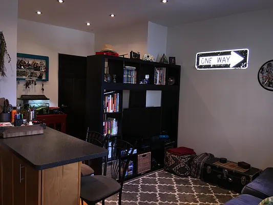 Rented by Book A Broker | media 7