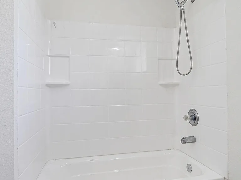 7235 Royal Arms Dr #E — Photo 29