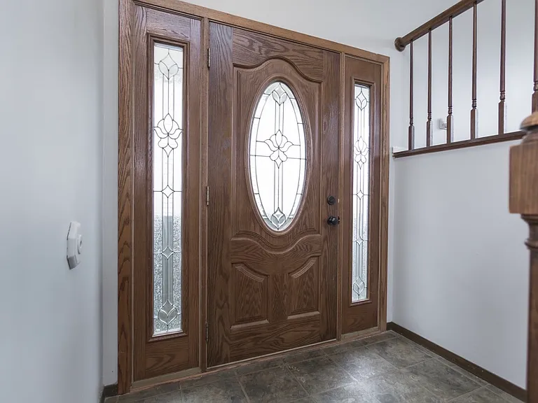 2083 Mallard Ln — Photo 2