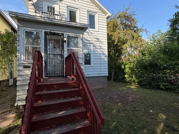 3151 Vernon St, Duluth, MN 55806
