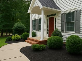 1 Braddocks Mill Rd, Medford, NJ 08055