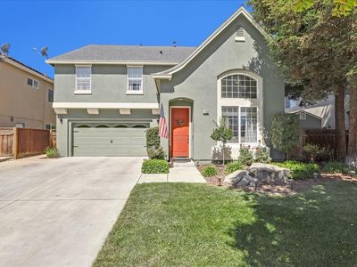 1760 Morning Glory Dr, Hollister, CA, 95023
