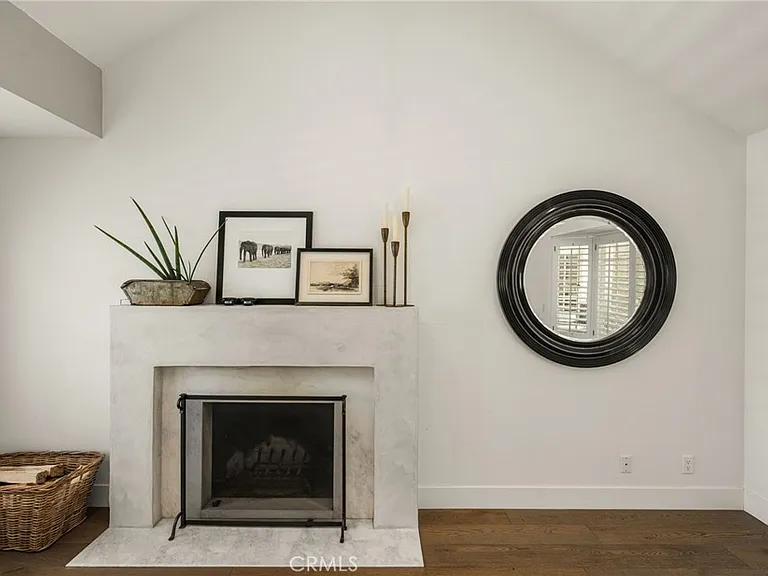 2726 Hilltop Dr — Photo 10