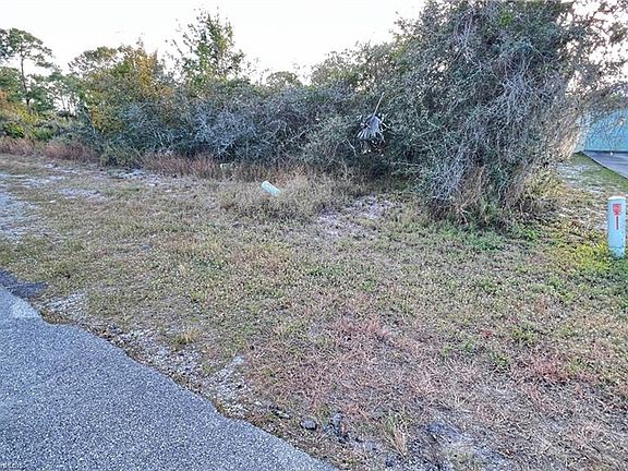 4th image of 411 Nichele Blvd
