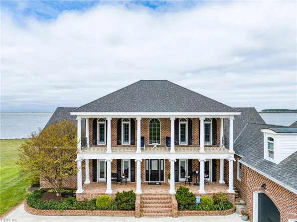 16103 Bailey Beach Dr, Onancock, VA 23417