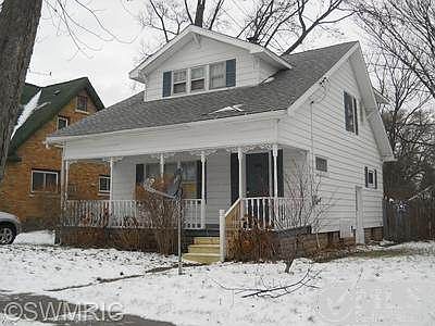1st image of 1004 W Larch Ave