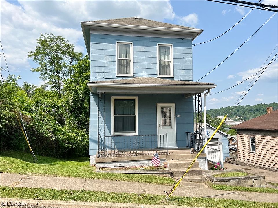 1st image of 215 Lincoln Ave
