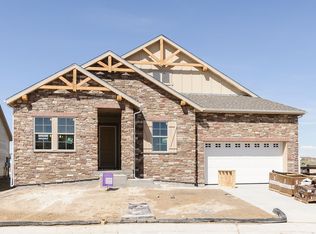 8435 S Biloxi Ct, Aurora, CO 80016