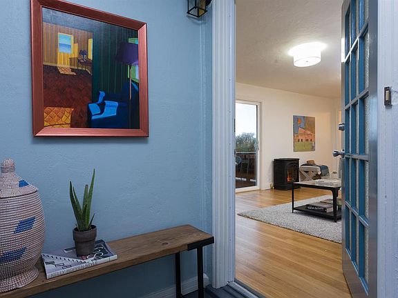 2nd image of 6526 Kensington Ave