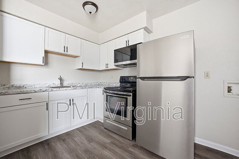 1st image of 2916 Pleasant Ave APT 7